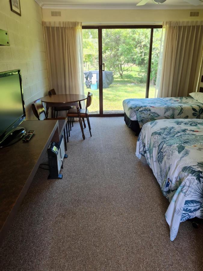 Toora Lodge Motel Exterior foto