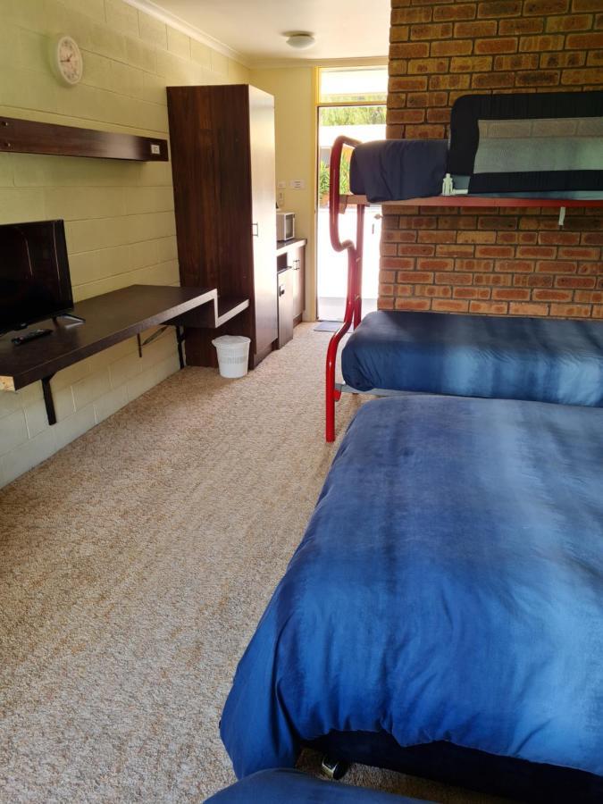 Toora Lodge Motel Exterior foto