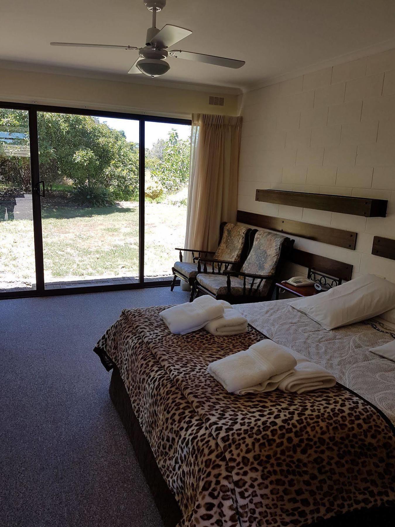 Toora Lodge Motel Exterior foto
